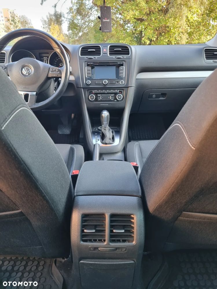 Volkswagen Golf 1.4 TSI DSG MATCH - 13
