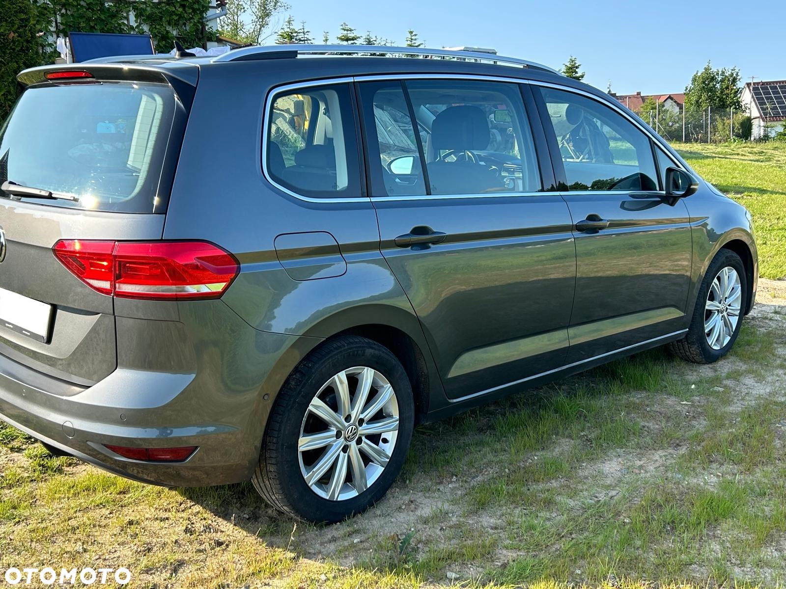 Volkswagen Touran 2.0 TDI BMT Highline - 4