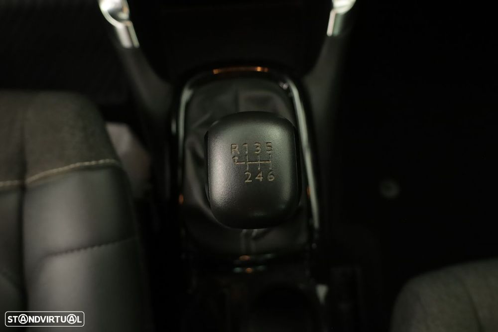 Citroën C3 Aircross 1.2 PureTech C-Series - 13
