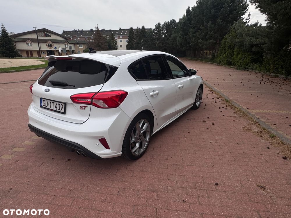 Ford Focus 2.0 EcoBlue ST-2 - 3