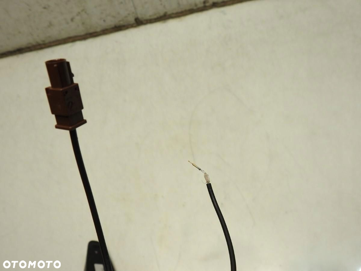 ANTENA DACHOWA RENAULT MEGANE IV 82016-84054 - 3