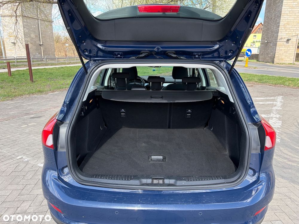 Ford Focus 1.5 TDCi Trend Sport ASS PowerShift - 5