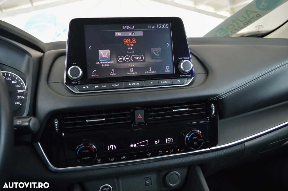 Nissan Qashqai 1.3 l MHEV X-Tronic N-Connecta - 17