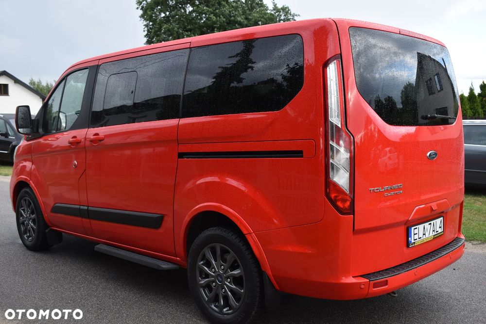 Ford Tourneo Custom - 7