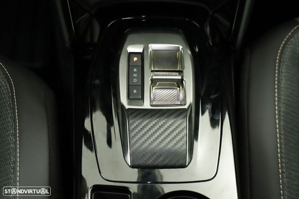 Peugeot e-2008 54 kWh Allure - 14