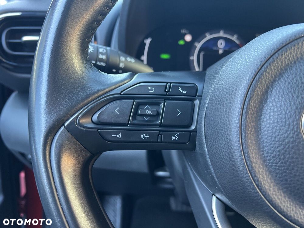 Toyota Yaris Cross Hybrid 1.5 Comfort - 16