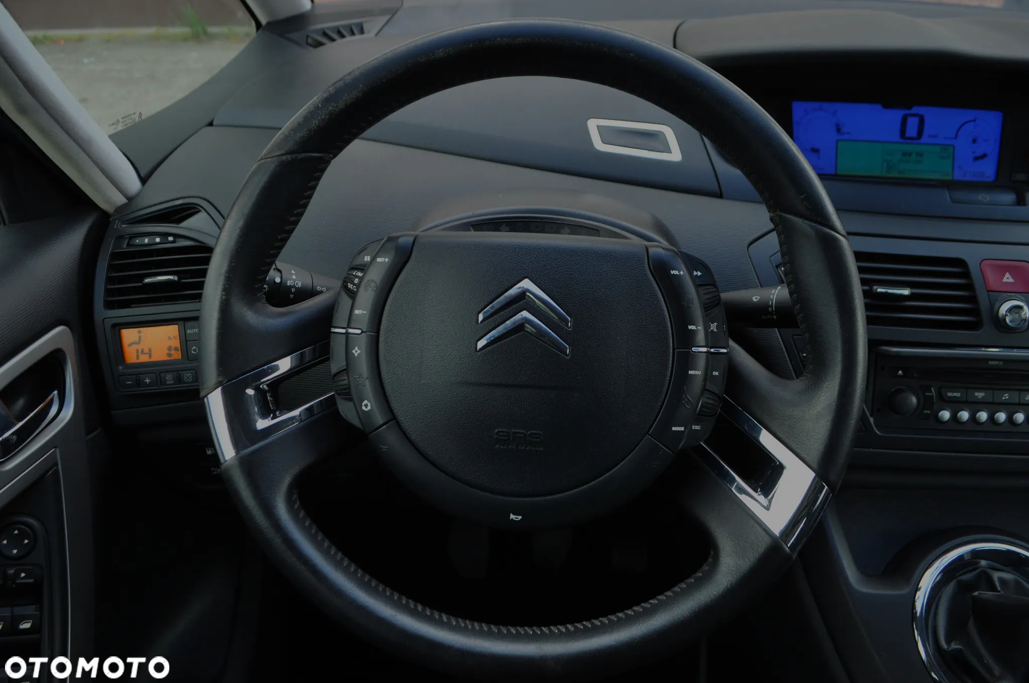 Citroën C4 Picasso - 13