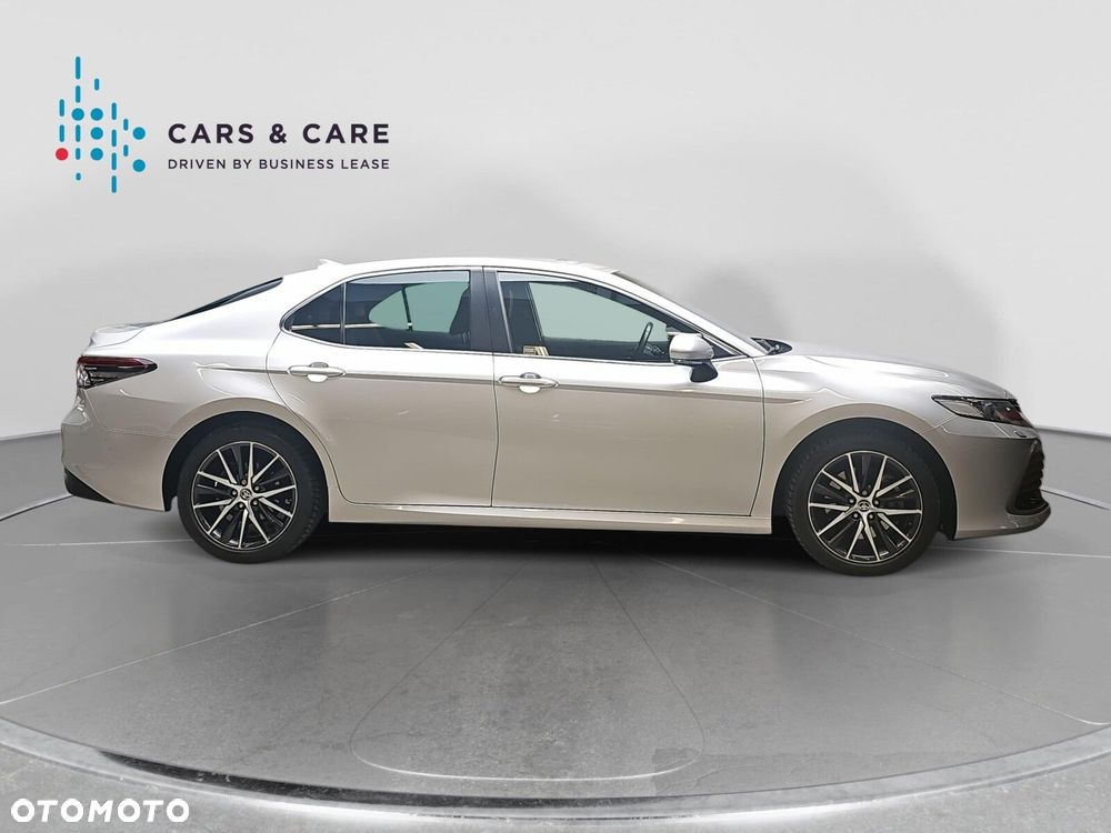 Toyota Camry 2.5 Hybrid Prestige CVT - 21