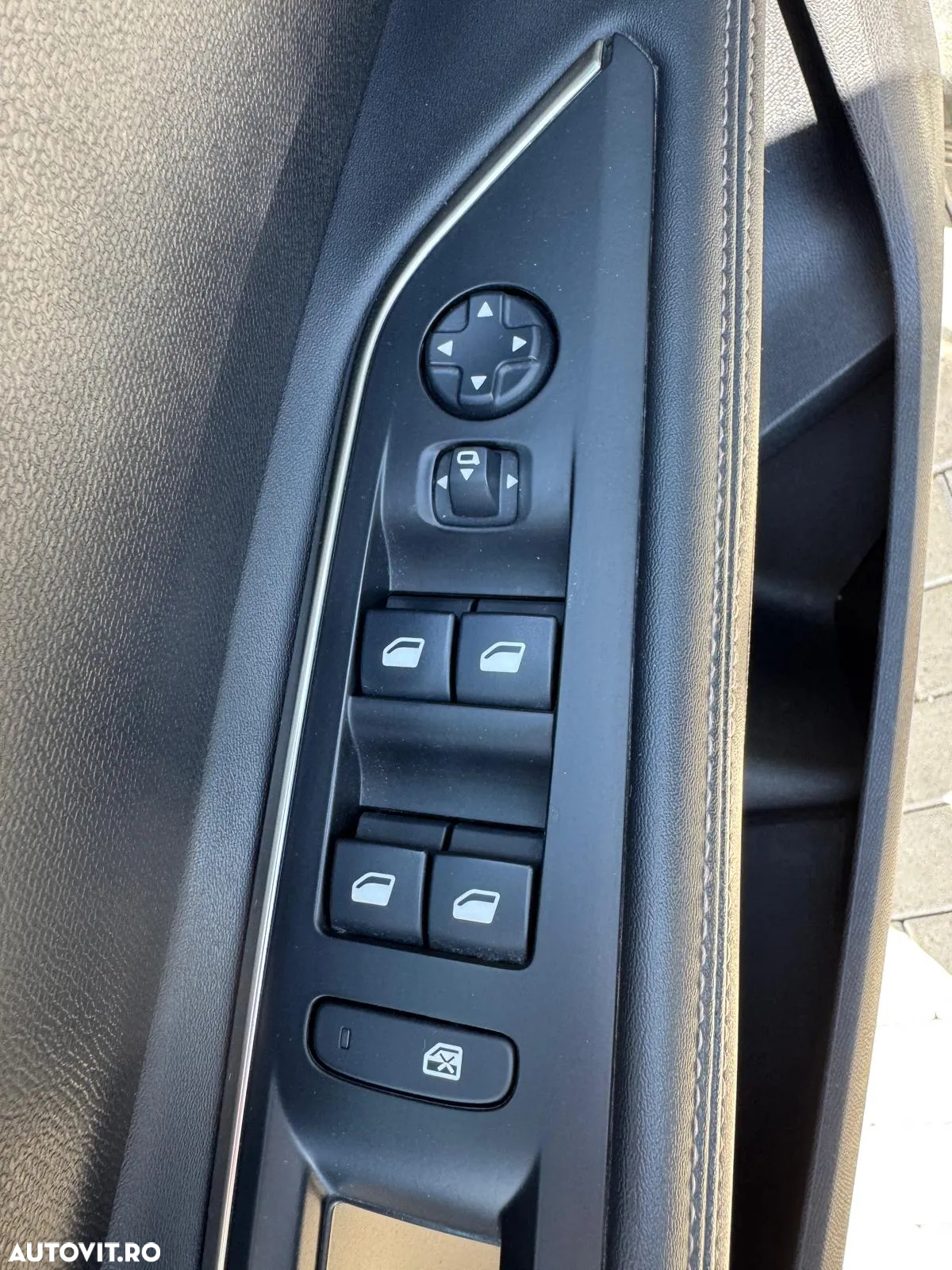 Peugeot 5008 1.5L BlueHDI EAT8 S&S Allure Pack - 21