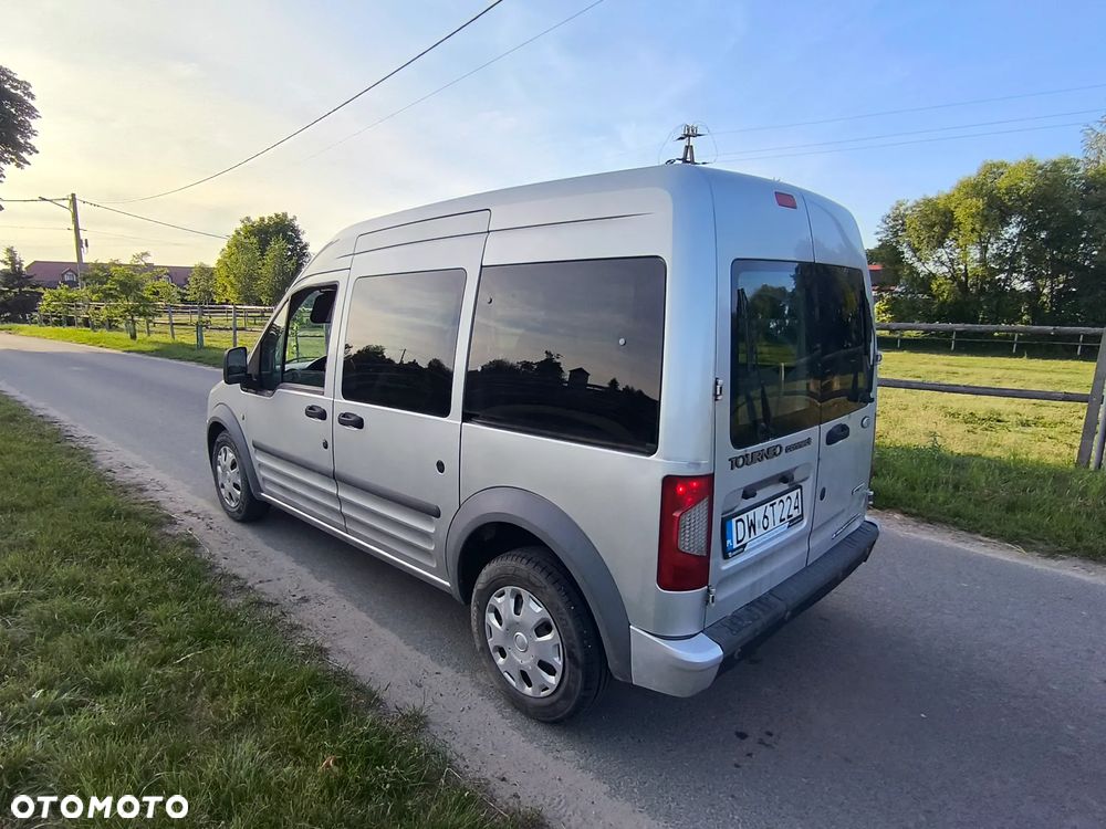 Ford Transit Connect - 5
