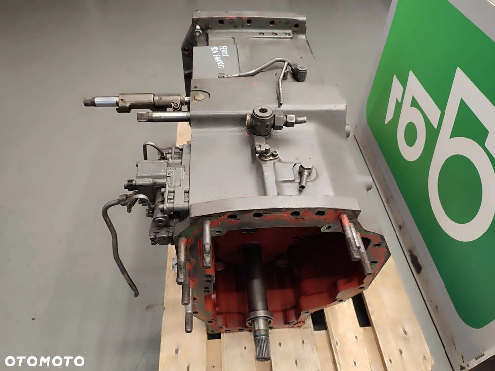 Obudowa Skrzynia ZF 2094004010 T-7300 3314 Fendt 824 Favorit - 4