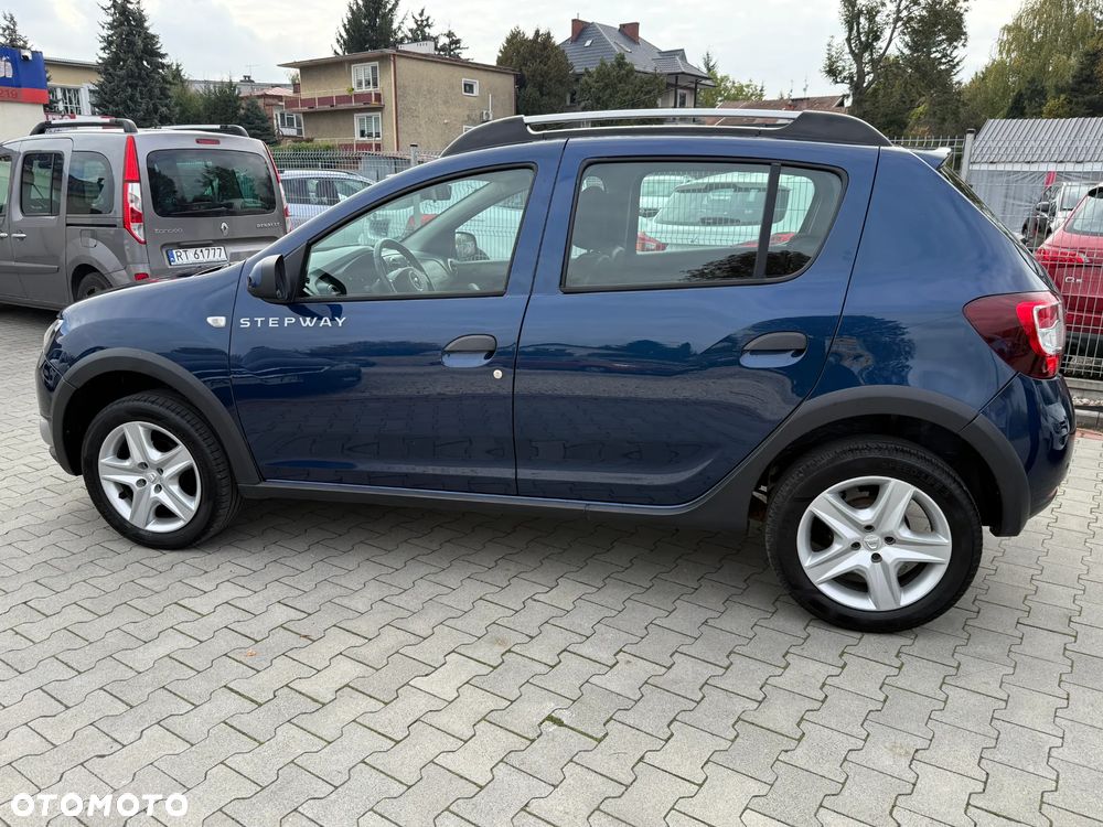 Dacia Sandero Stepway 0.9 TCe Laureate S&S EU6 - 10