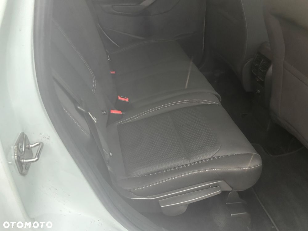 Ford Kuga 1.5 EcoBoost 2x4 Cool & Connect - 34