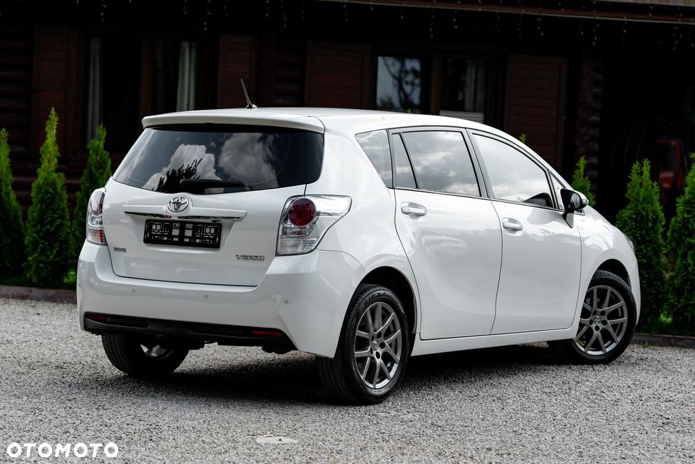 Toyota Verso 1.8 Sol 7os MS - 13