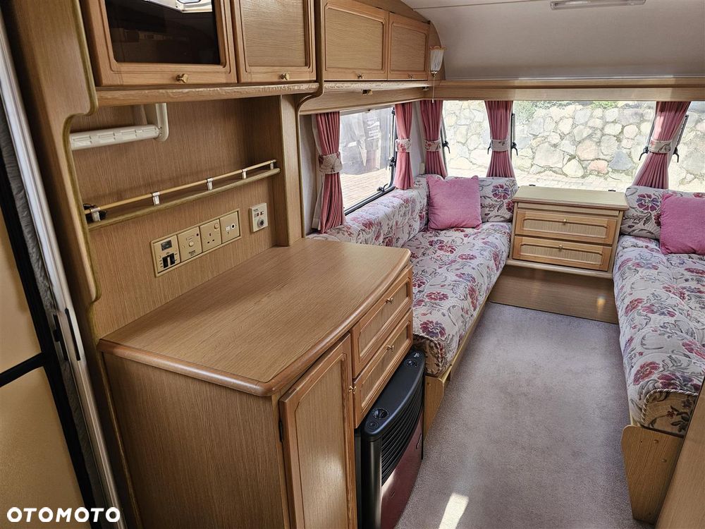 Inny Bardzo zadbana, czysta, dmc 1040 kg - 21