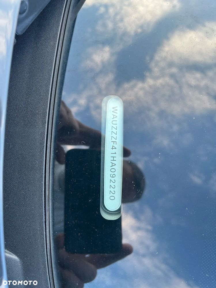 Audi A4 Avant 2.0 TDI - 7