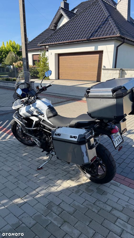 Triumph Tiger - 5