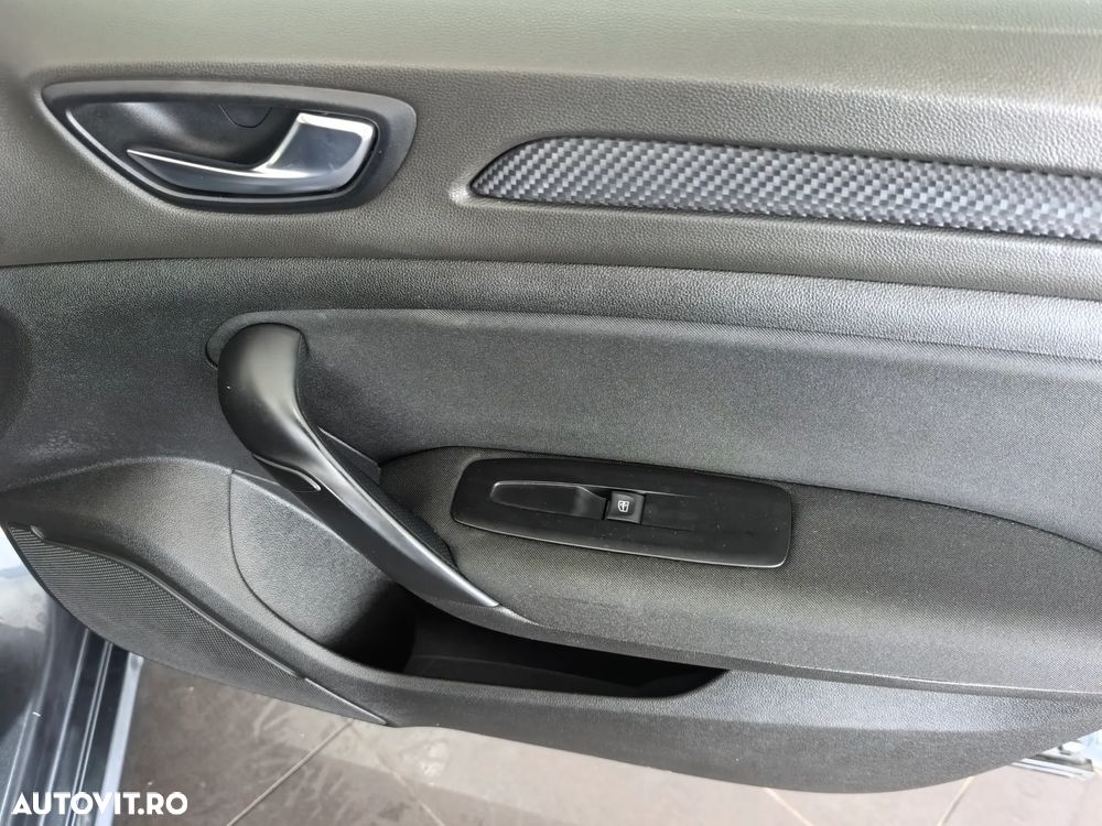 Renault Megane ENERGY TCe Life - 22