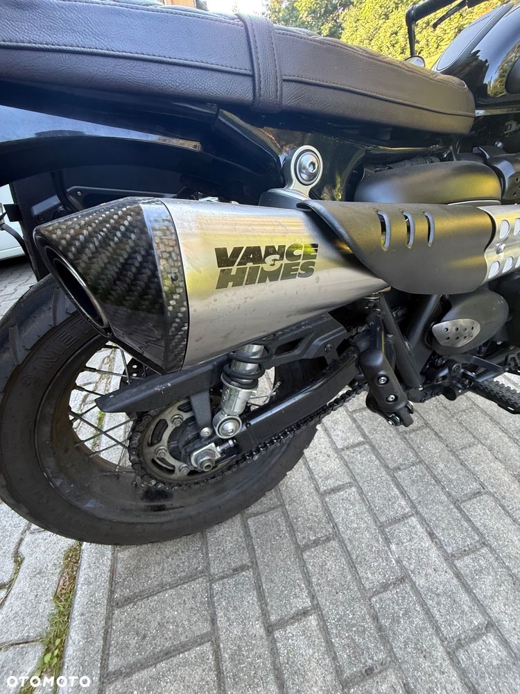 Triumph Scrambler - 11