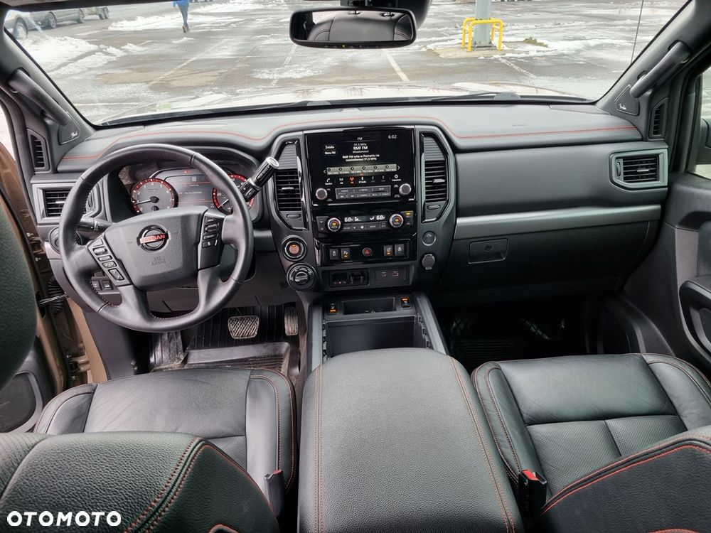 Nissan Titan - 23