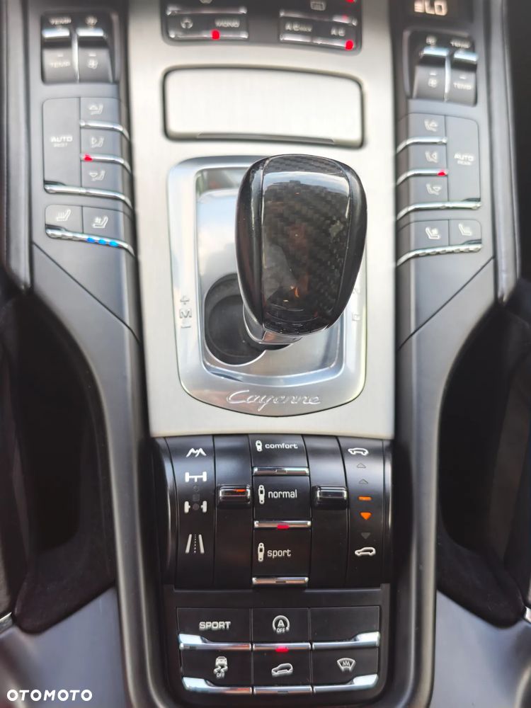 Porsche Cayenne - 5