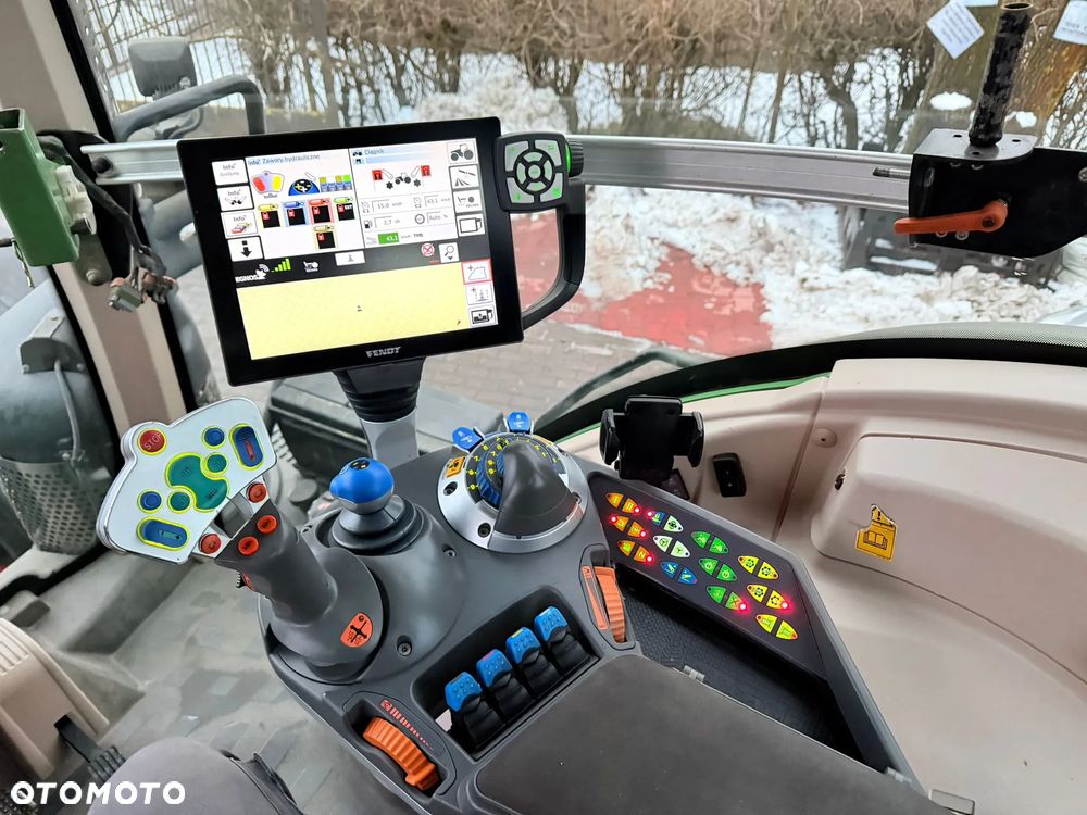Fendt 828 Vario Profi Plus - 27