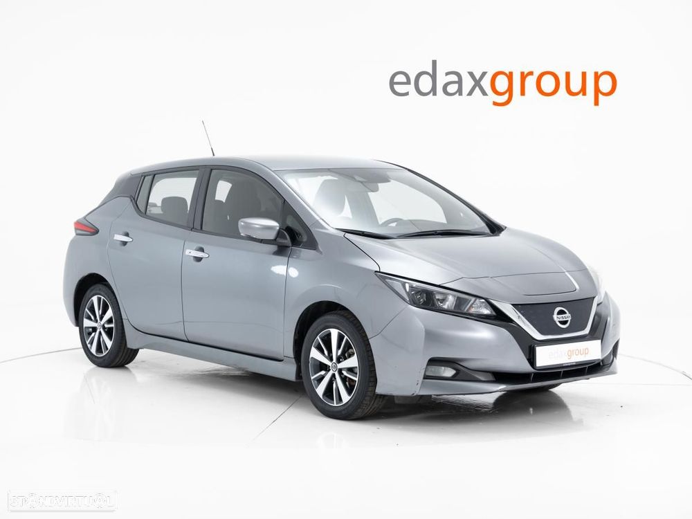 Nissan Leaf - 1