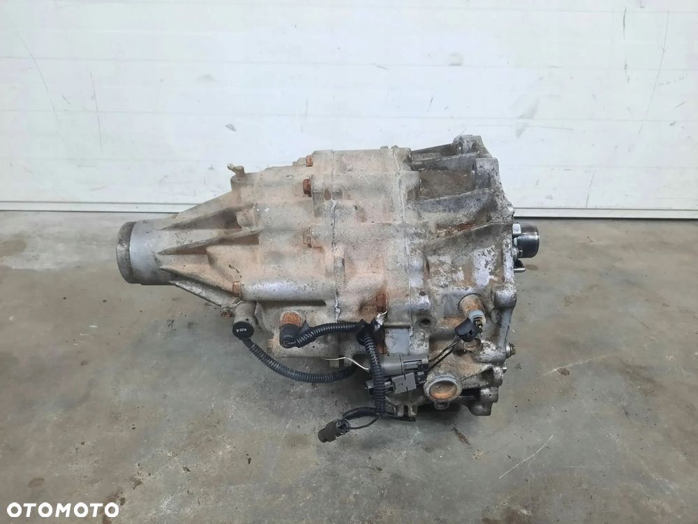 REDUKTOR SKRZYNI BIEGÓW MANUALNEJ NISSAN NAVARA D22 2.5 DI - 5