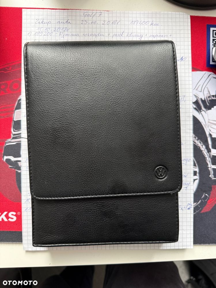 Volkswagen Golf - 23