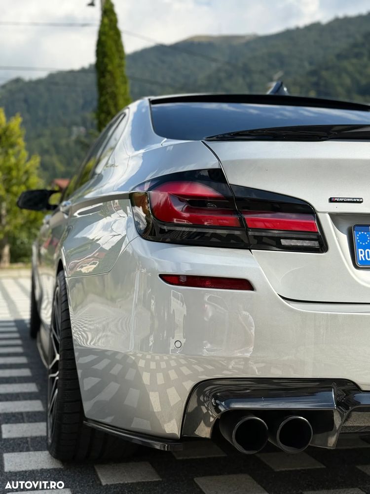 BMW Seria 5 525d Sport-Aut. Luxury Line - 11