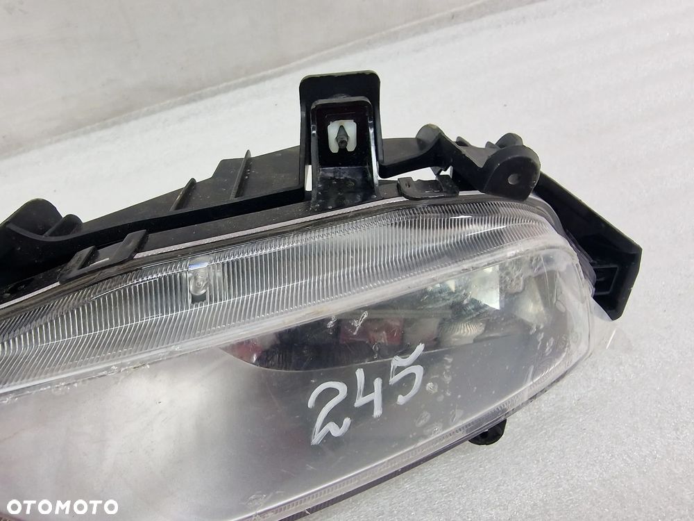 HYUNDAI H1 II 07-15 PRAWY HALOGEN + RAMKA NOWY ORYGINALNY , NR 92202-4H0 , NR AUKCJI H245 - 2