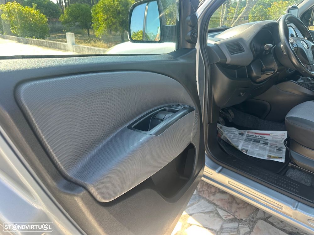Fiat Doblo 1.3 M-Jet 7L Start&Stop - 12