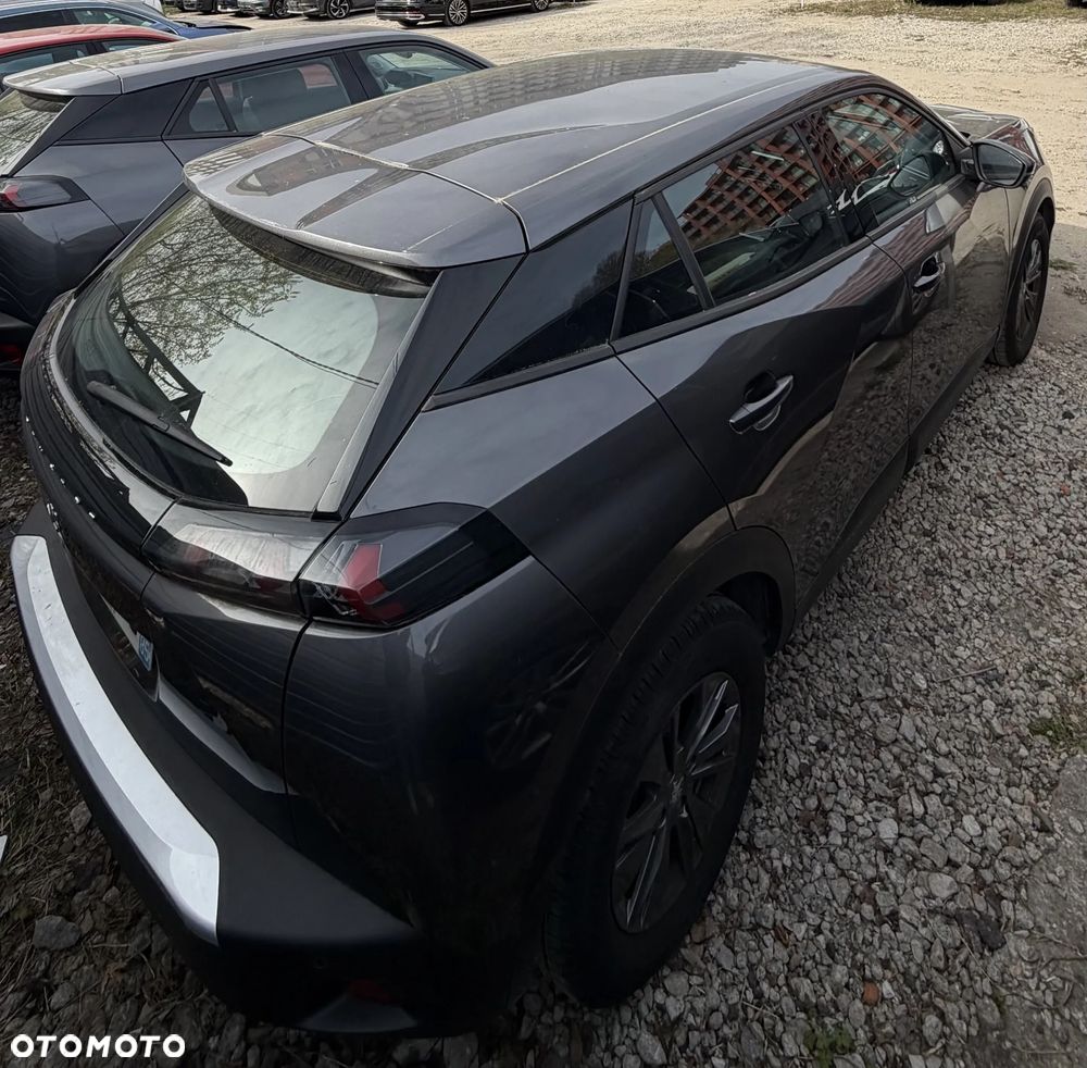 Peugeot 2008 PureTech 100 Active S&S BVM6 - 10