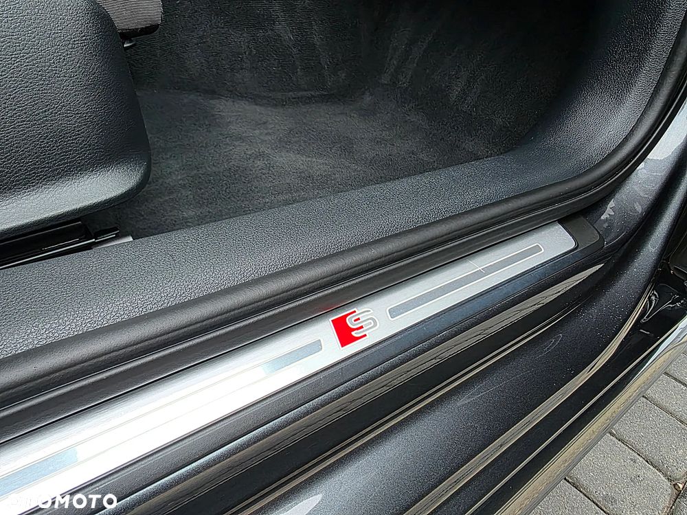 Audi A4 Avant 2024