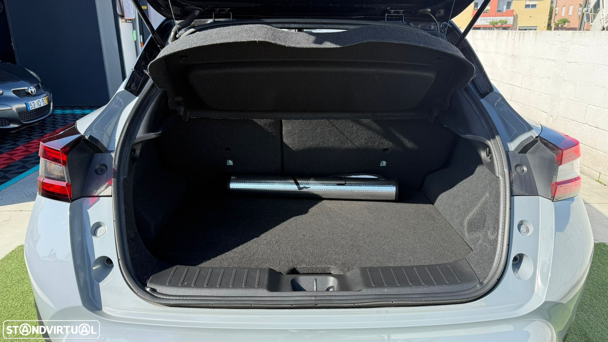 Nissan Juke 1.0 DIG-T Kiiro - 8