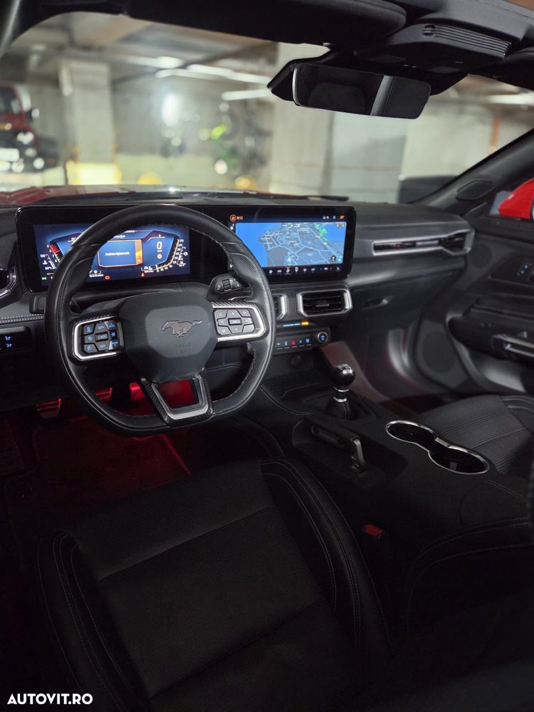 Ford Mustang - 11