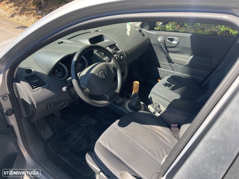 Renault Mégane Break 1.4 Confort Dynamique - 5
