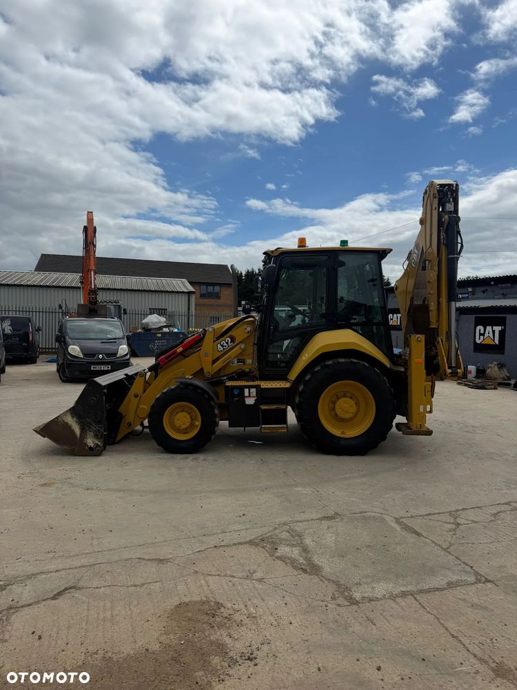 Caterpillar 432F - 2
