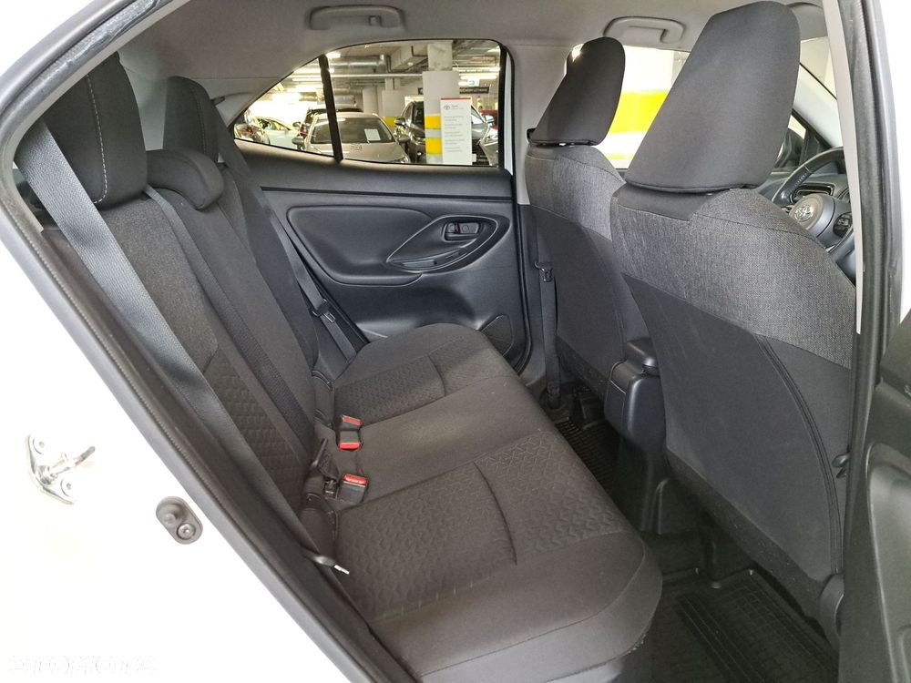 Toyota Yaris Cross Hybrid 1.5 Comfort - 15