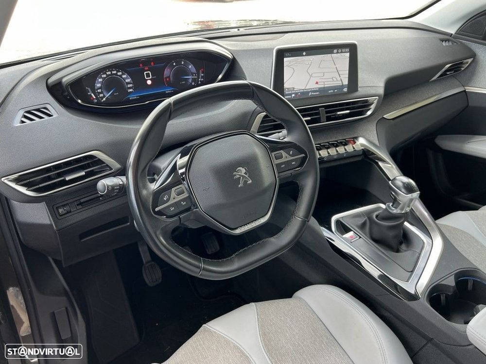 Peugeot 3008 1.5 BlueHDi Allure - 2