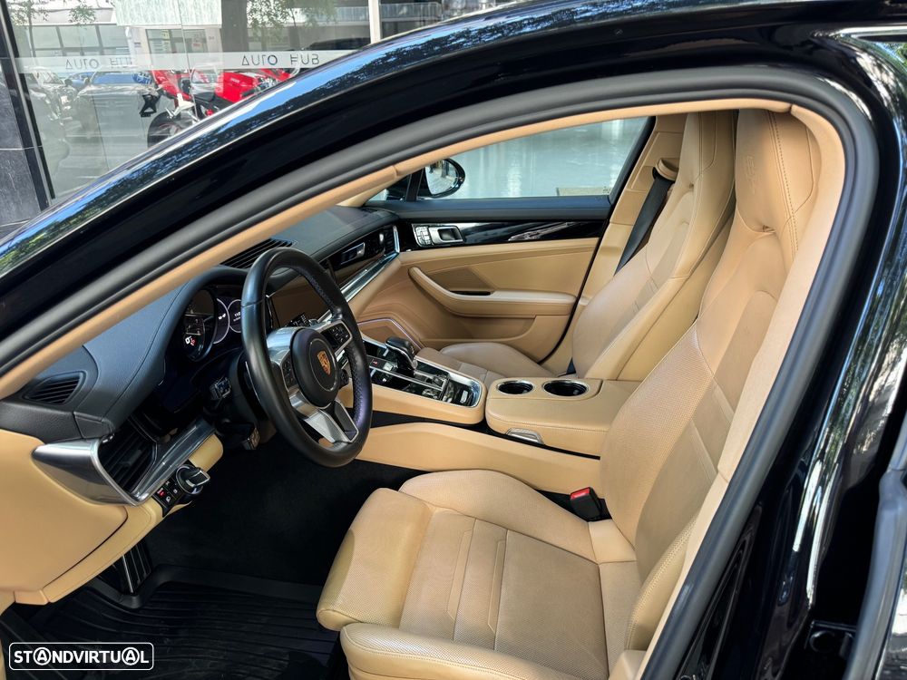 Porsche Panamera 4 E-Hybrid - 15