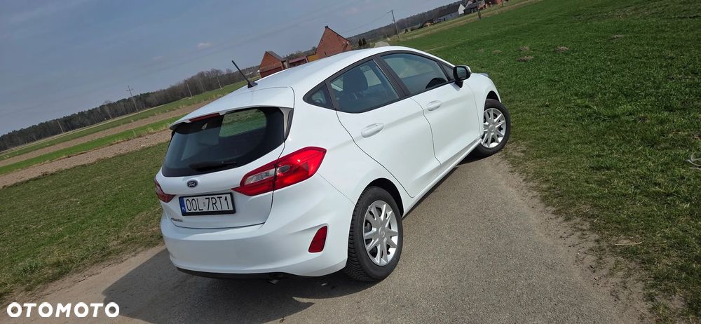 Ford Fiesta 1.1 SYNC Edition - 11