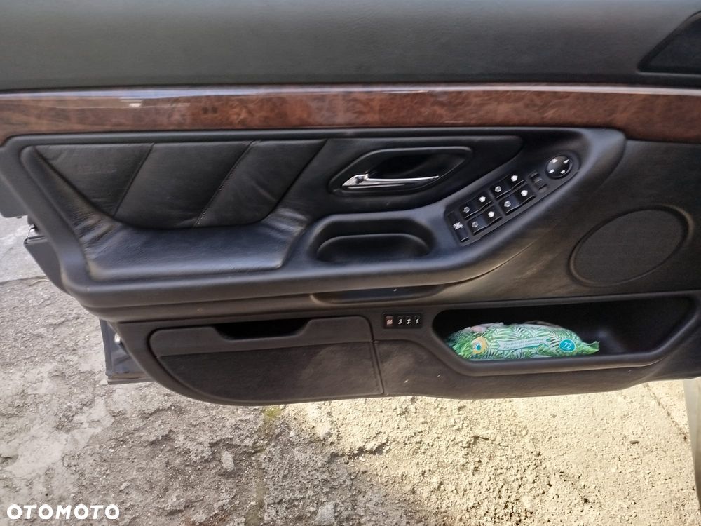 BMW Seria 7 730d - 11