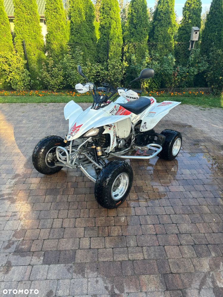 Yamaha YFZ - 8