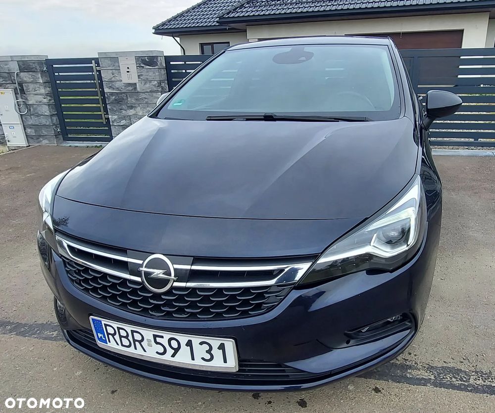 Opel Astra 2017 photo 2