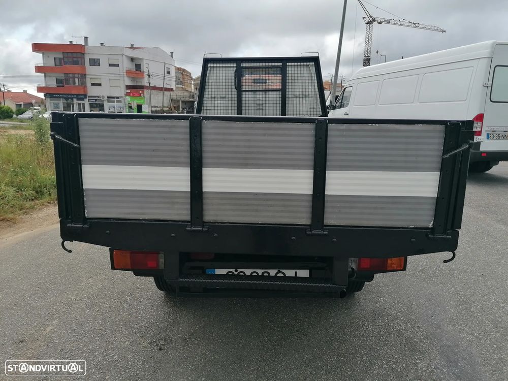 Toyota Dyna 150 - 4