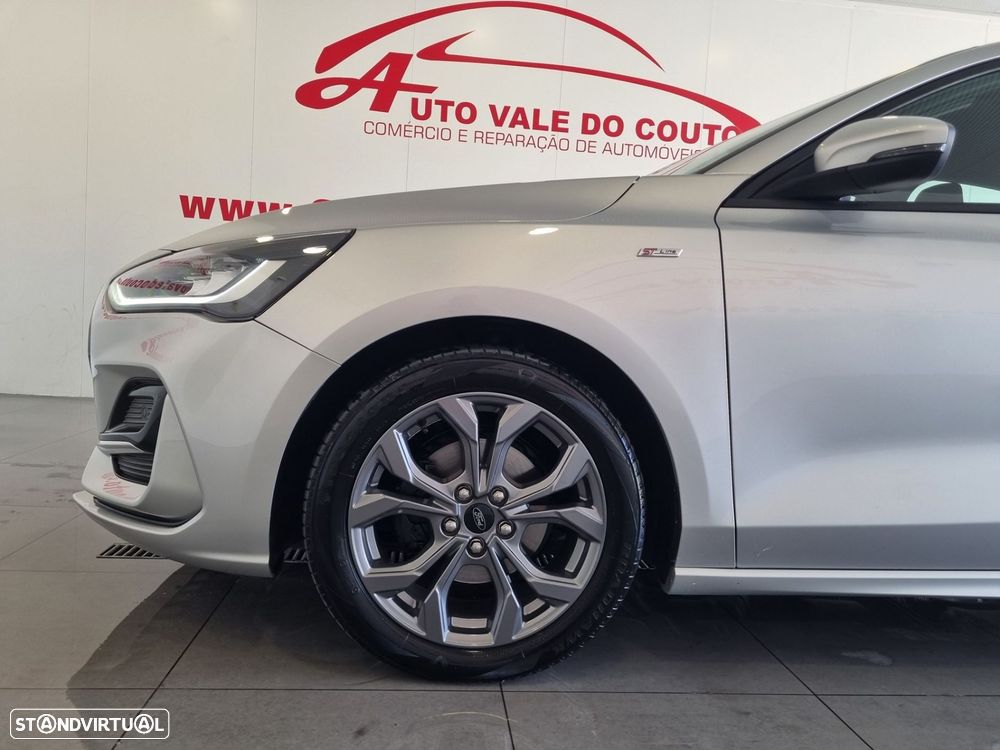 Ford Focus 1.0 EcoBoost MHEV ST-Line - 21