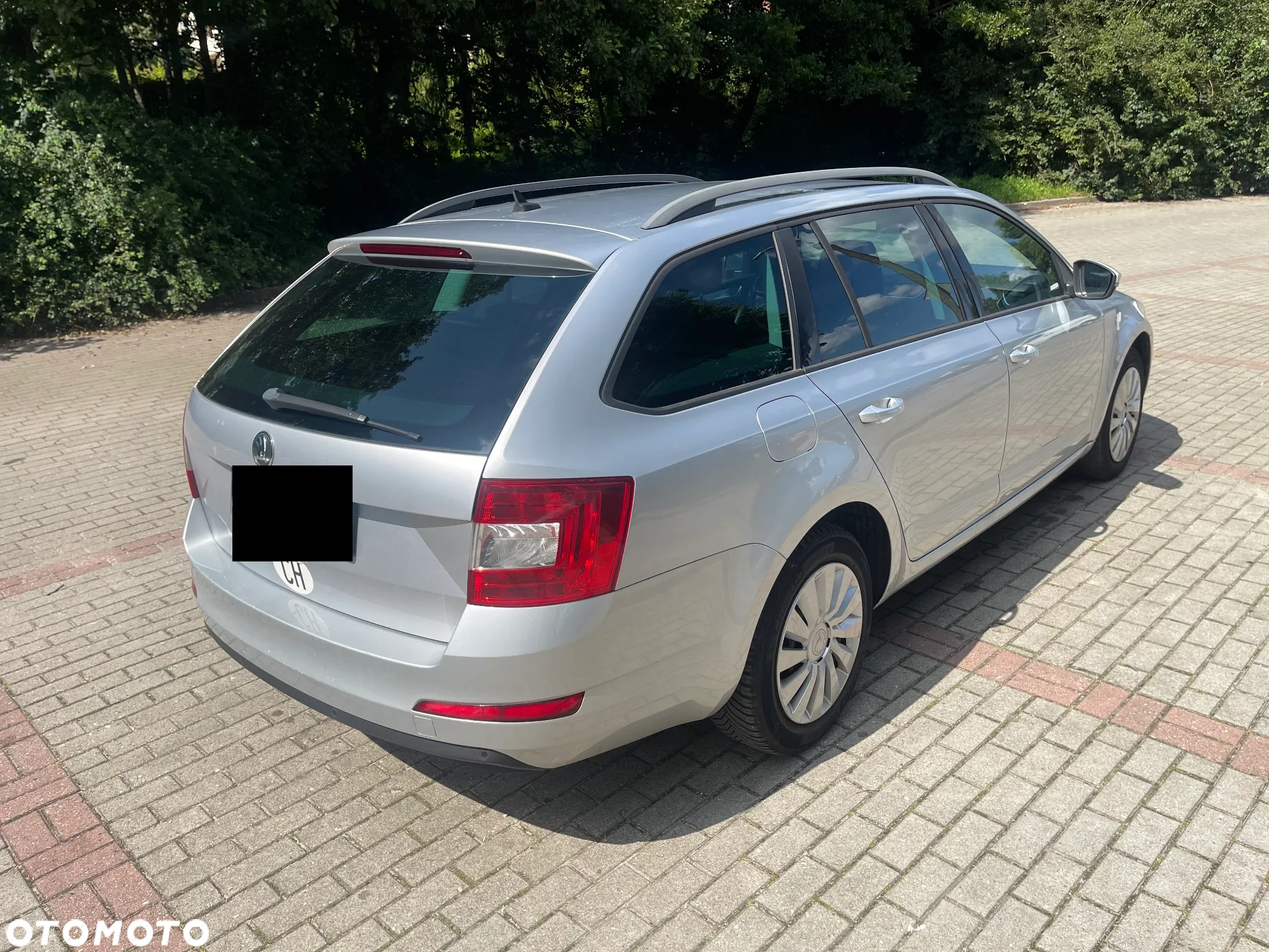 Skoda Octavia 1.6 TDI Ambition DSG - 6