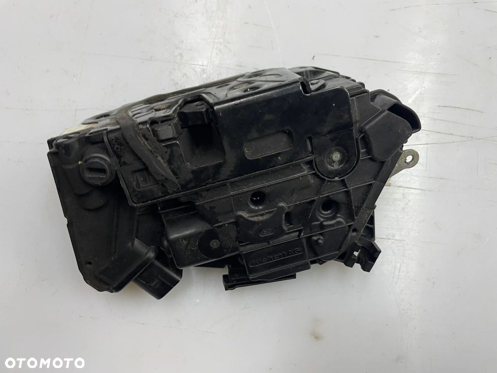 Zamek drzwi prawy tył Seat Ibiza IV 5D LIFT 6J0839016E - 3