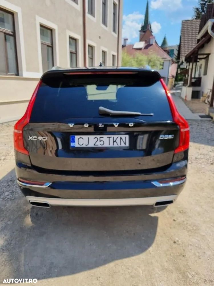 Volvo XC 90 D5 AWD Geartronic Inscription - 4